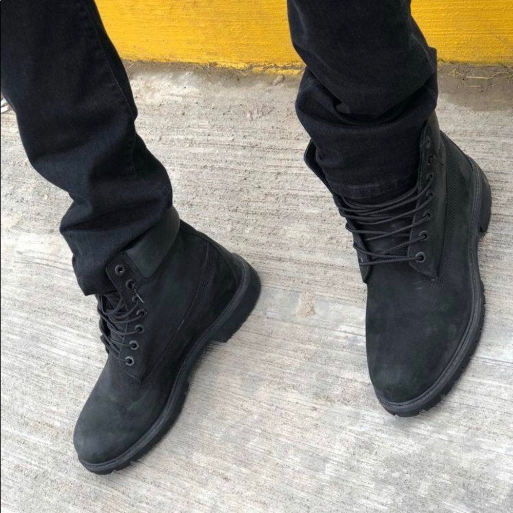 Black Timberlands